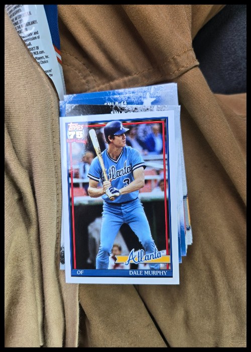 Reference image of Dale Murphy Topps 75