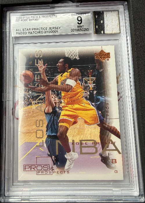 Reference image of Kobe Bryant 2000-01 UD Pros & Prospects All Star Practice Jersey