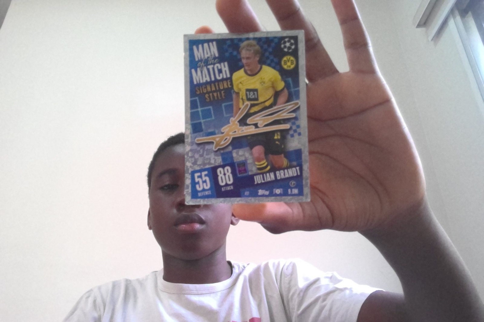 Reference image of Julian Brandt Topps Match Attax UEFA Champions League