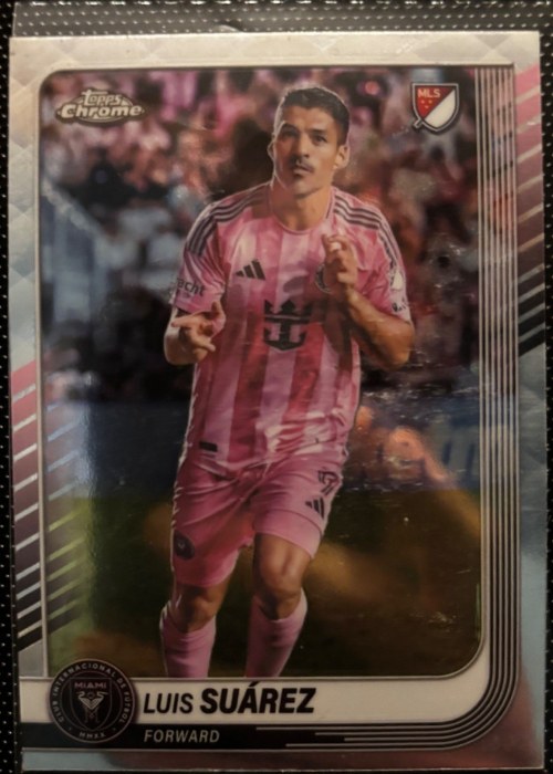 Reference image of Luis Suárez Topps Chrome