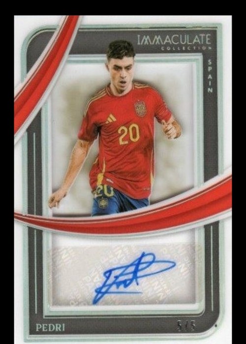 Reference image of Pedri Immaculate Collection Shadowbox Signatures Gold
