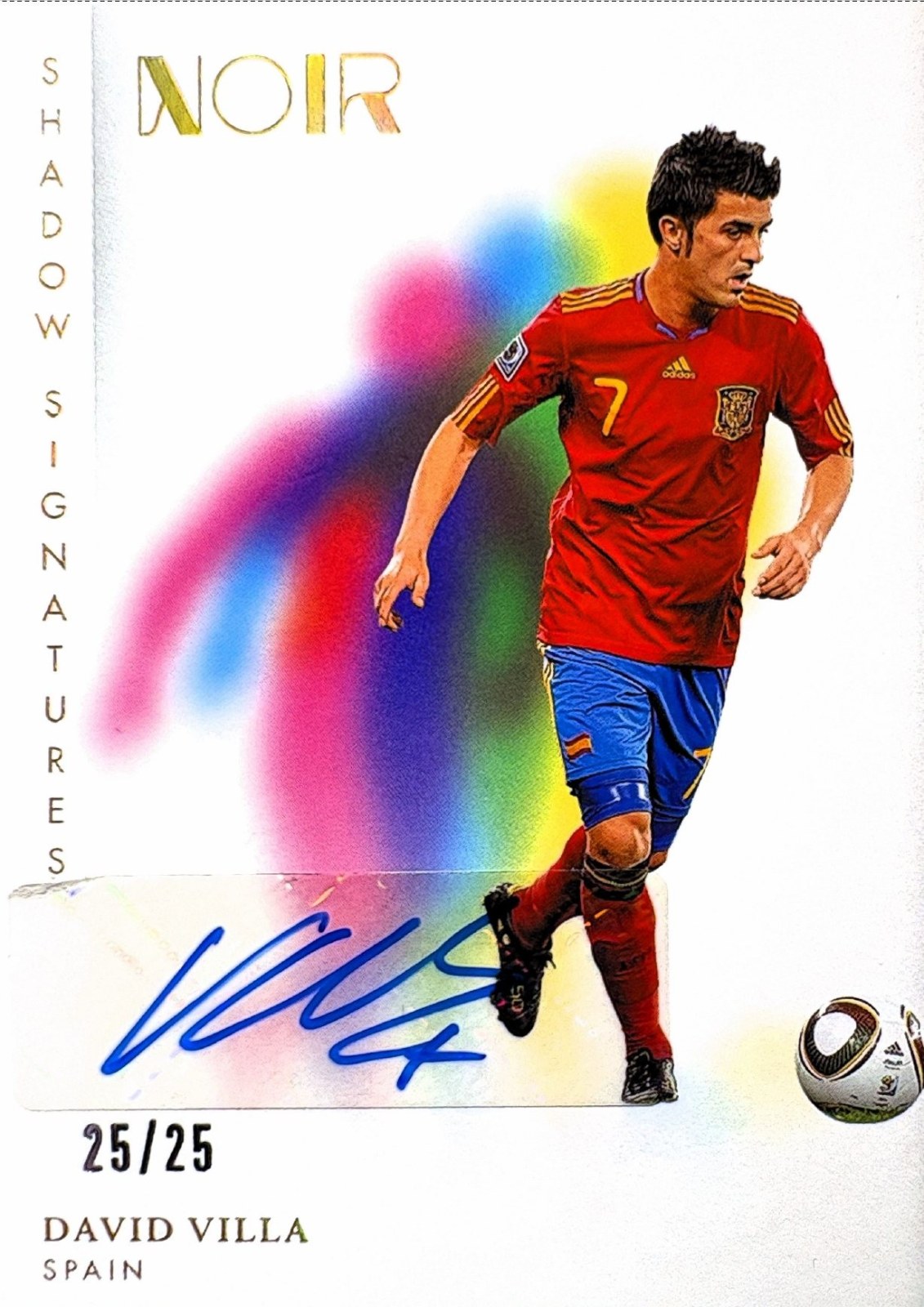 Reference image of David Villa 2024-25 Panini Noir Soccer Gold